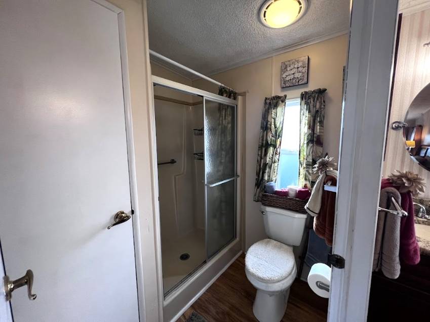 1011 Eagle Drive a Winter Haven, FL Mobile or Manufactured Home for Sale